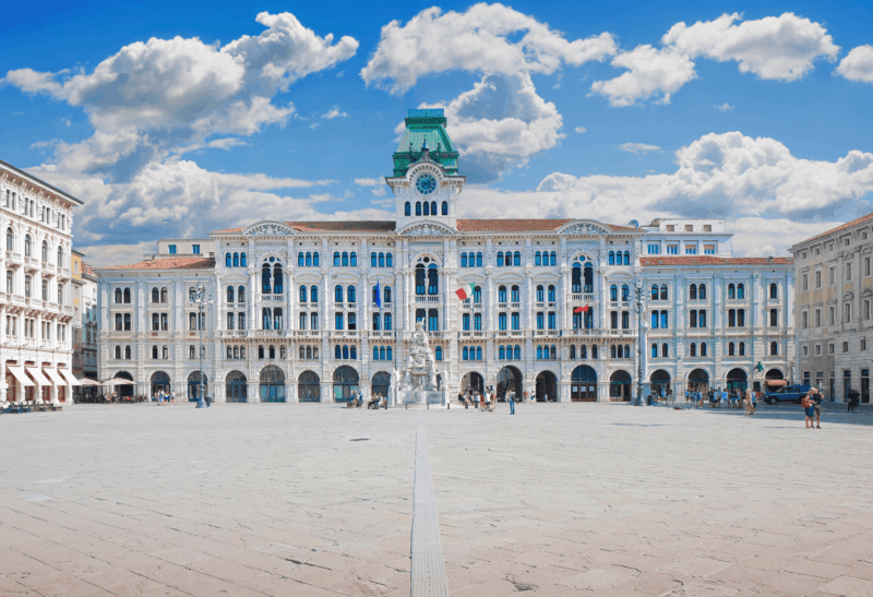 Piazza UnitĂ d'Italia di Trieste